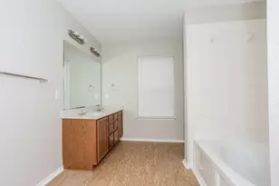 3010 Dusty Oak Dr, Dallas, TX 75227 - Photo 10