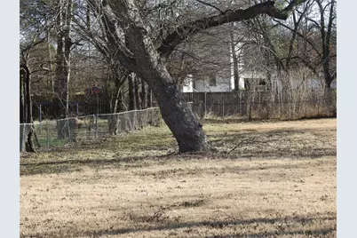 410 W Fairview Street, Sherman, TX 75092 - Photo 6