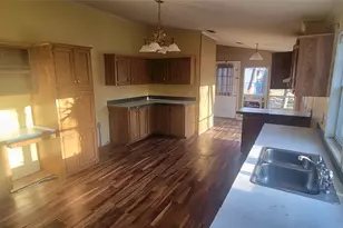 4987 Blue Water Cir, Granbury, TX 76049 - Photo 8