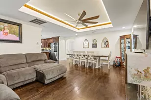 5643 Churchill Ave, Dallas, TX 75227 - Photo 12