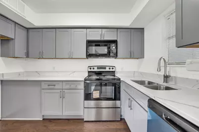 3121 Sondra Drive #205, Fort Worth, TX 76107 - Photo 6