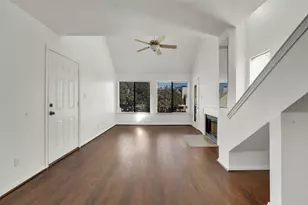 3121 Sondra Dr, Fort Worth, TX 76107 - Photo 2