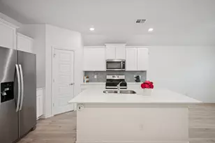 907 Marigold St, Princeton, TX 75407 - Photo 4