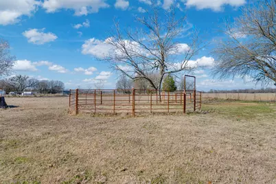 290 Farm Road 197, Arthur City, TX 75411 - Photo 30