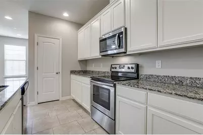 1946 Timber Oaks Drive, Garland, TX 75040 - Photo 14