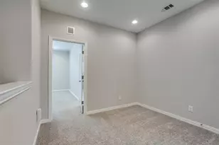 1946 Timber Oaks Dr, Garland, TX 75040 - Photo 18