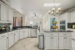 10924 Bradley Cir, Forney, TX 75126 - Photo 6