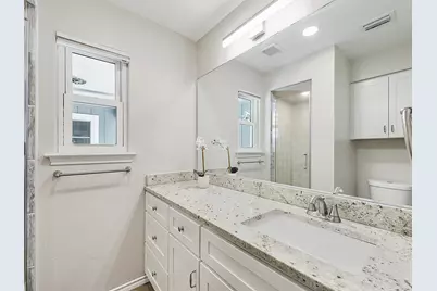 2130 Southmoor Drive, Carrollton, TX 75006 - Photo 16