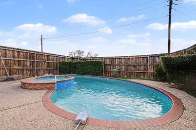 2829 Panorama Drive, Carrollton, TX 75007 - Photo 2