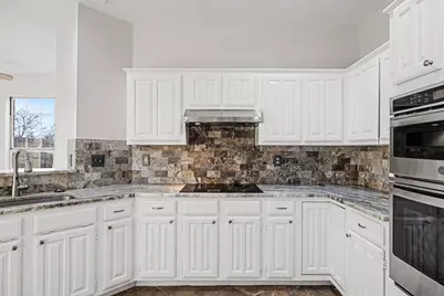 2829 Panorama Drive, Carrollton, TX 75007 - Photo 16