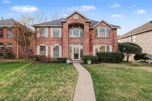 2829 Panorama Dr, Carrollton, TX 75007 - Photo 1