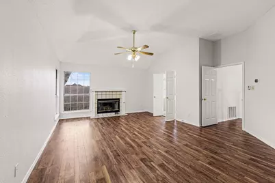 2829 Panorama Drive, Carrollton, TX 75007 - Photo 14