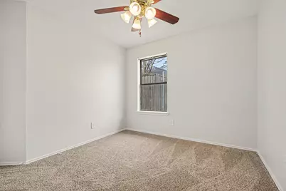 1622 Autumn Breeze Lane, Lewisville, TX 75077 - Photo 24