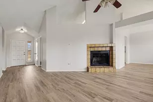 1622 Autumn Breeze Ln, Lewisville, TX 75077 - Photo 16