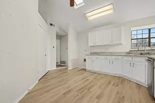 1622 Autumn Breeze Ln, Lewisville, TX 75077 - Photo 8