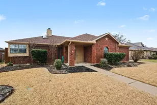 1622 Autumn Breeze Ln, Lewisville, TX 75077 - Photo 34