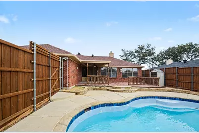 1622 Autumn Breeze Lane, Lewisville, TX 75077 - Photo 32