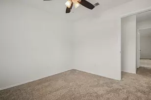 1622 Autumn Breeze Ln, Lewisville, TX 75077 - Photo 18