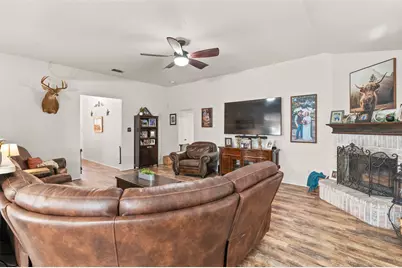 250 Wellington Trail, Weatherford, TX 76085 - Photo 6