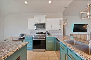 10329 Kingspoint Blvd, Fort Worth, TX 76140 - Photo 2