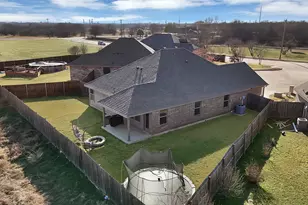 10329 Kingspoint Blvd, Fort Worth, TX 76140 - Photo 22