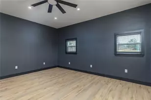2015 Dobbs Valley Rd, Mineral Wells, TX 76067 - Photo 12