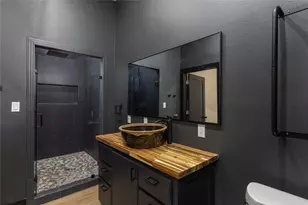 2015 Dobbs Valley Rd, Mineral Wells, TX 76067 - Photo 14