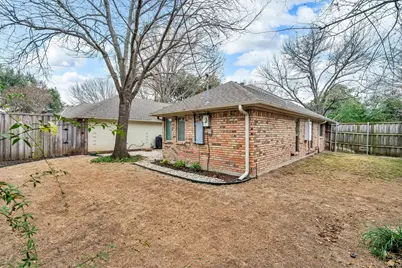 9009 Windy Crest Drive, Dallas, TX 75243 - Photo 32