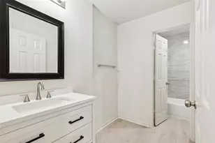 6405 Greenbriar Ln, Fort Worth, TX 76132 - Photo 22