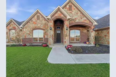 25275 Williams Drive, Justin, TX 76247 - Photo 2