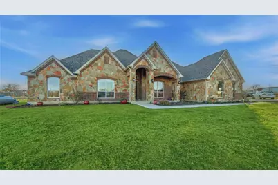 25275 Williams Drive, Justin, TX 76247 - Photo 1