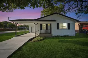 300 E Hazelwood St, Princeton, TX 75407 - Photo 2