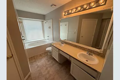 11808 Avery Lane, Balch Springs, TX 75180 - Photo 8