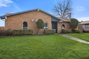 4316 Woodbluff Dr, Mesquite, TX 75150 - Photo 1