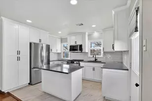 3620 Stadium Dr, Fort Worth, TX 76109 - Photo 10