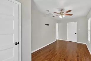 3620 Stadium Dr, Fort Worth, TX 76109 - Photo 26