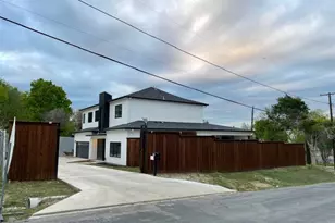 2513 Childs St, Dallas, TX 75203 - Photo 1