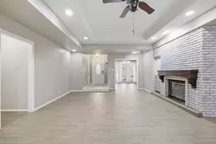 6606 Canalview Dr, Arlington, TX 76016 - Photo 10