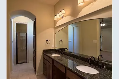 5804 Mira Lago Lane, Arlington, TX 76017 - Photo 14