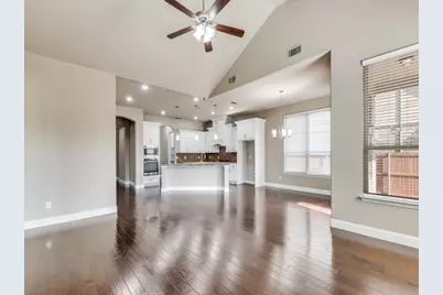 4514 Periwinkle Drive, Mansfield, TX 76063 - Photo 14