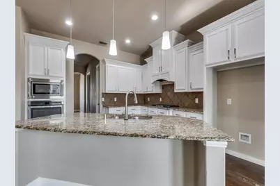 4514 Periwinkle Drive, Mansfield, TX 76063 - Photo 10