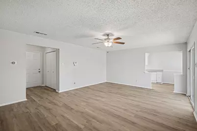 125 Roundtree Drive, Crowley, TX 76036 - Photo 4