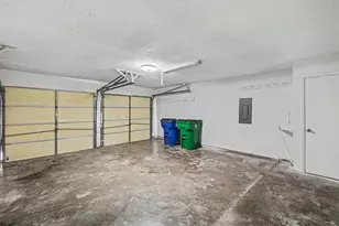 125 Roundtree Dr, Crowley, TX 76036 - Photo 10