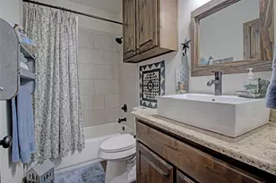 6031 County Rd 401, Grandview, TX 76050 - Photo 20