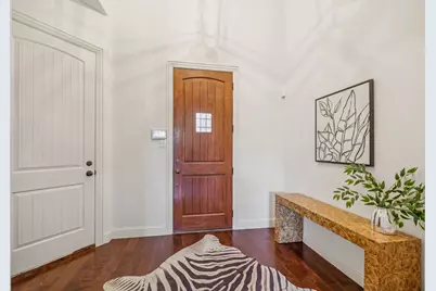 2210 Apollonia Lane, Dallas, TX 75204 - Photo 2