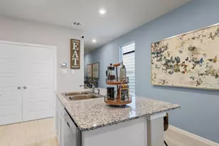 3005 Maple Orch Ln, Fort Worth, TX 76140 - Photo 4