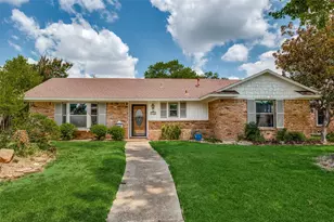 530 Parkview Ln, Richardson, TX 75080 - Photo 2