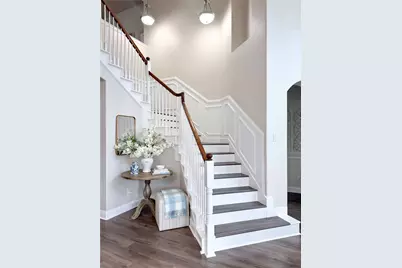 3916 Brook Wood Drive, McKinney, TX 75071 - Photo 2