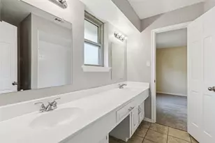 133 N Crestwood Blvd, DeSoto, TX 75115 - Photo 18