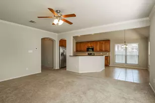 1921 Bay Laurel Dr, Weatherford, TX 76086 - Photo 8